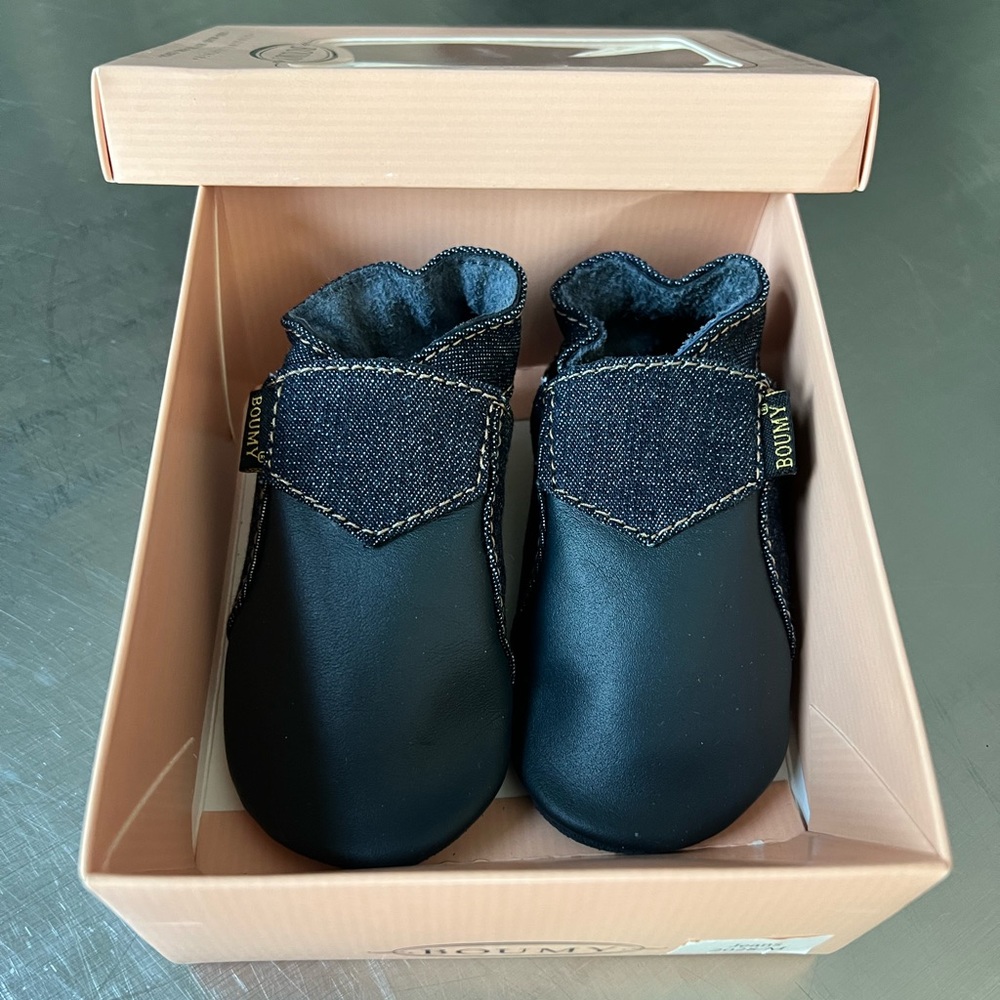 Boumy Leather Baby Booties - Color: Jeans
